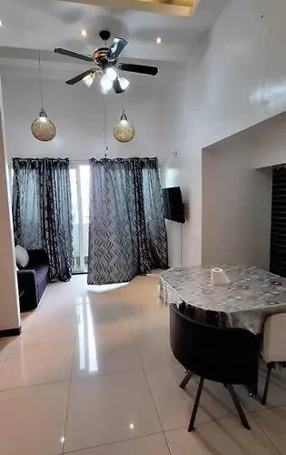 Apartahotel Location Ever And Affordable Manila
