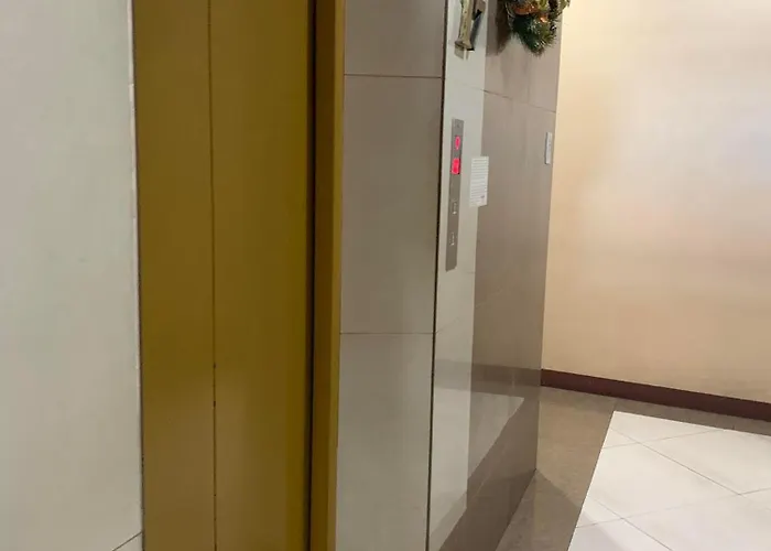 Location Ever And Affordable Apartahotel