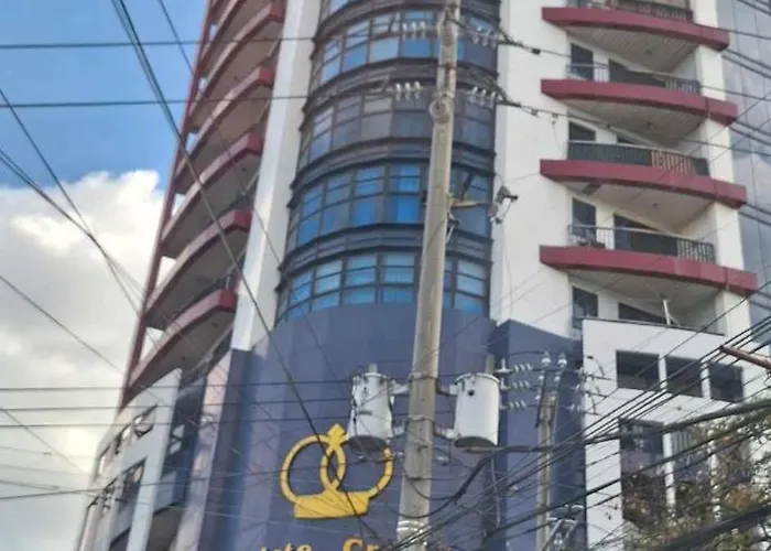 Location Ever And Affordable Apartahotel Manila